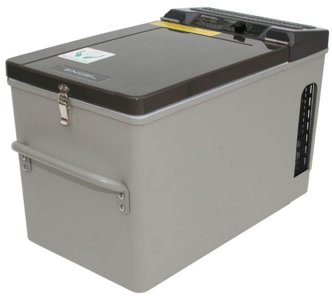 Engel Cooler MT17F-U1, Tri Volt -12 V& 24 VDC, 110V